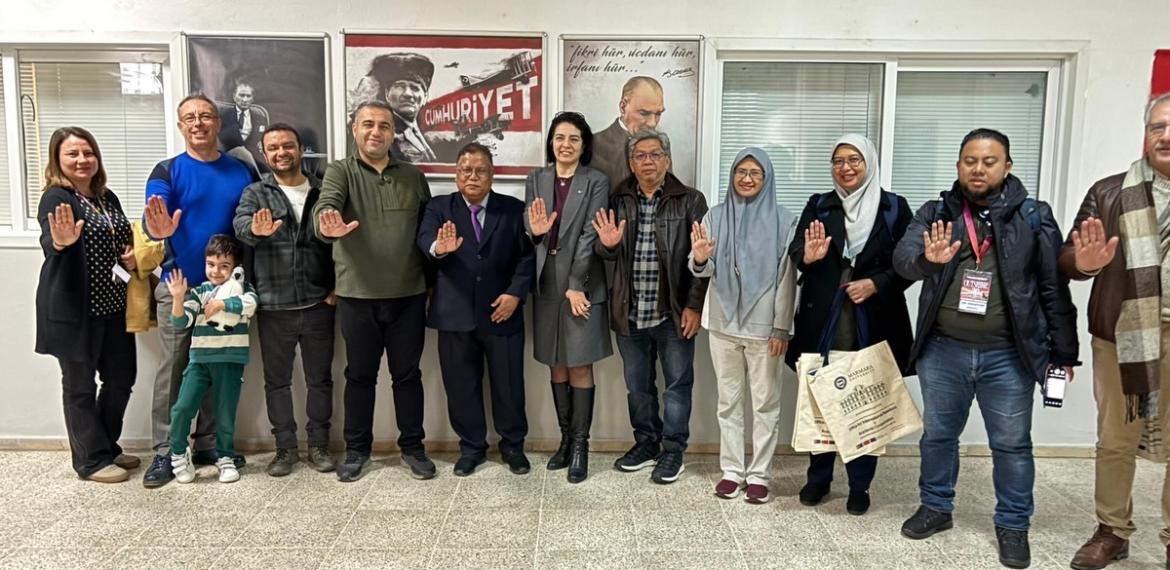 OUTSHINE 3.0 Global Citizenship programı kapsamında, Universiti Sains Malaysia (USM) rektör yardımcısı Prof. Dr. Wan Ahmad Ja’efar Wan Yahaya ve akademisyenleri anabilim dalımızı ziyaret ede